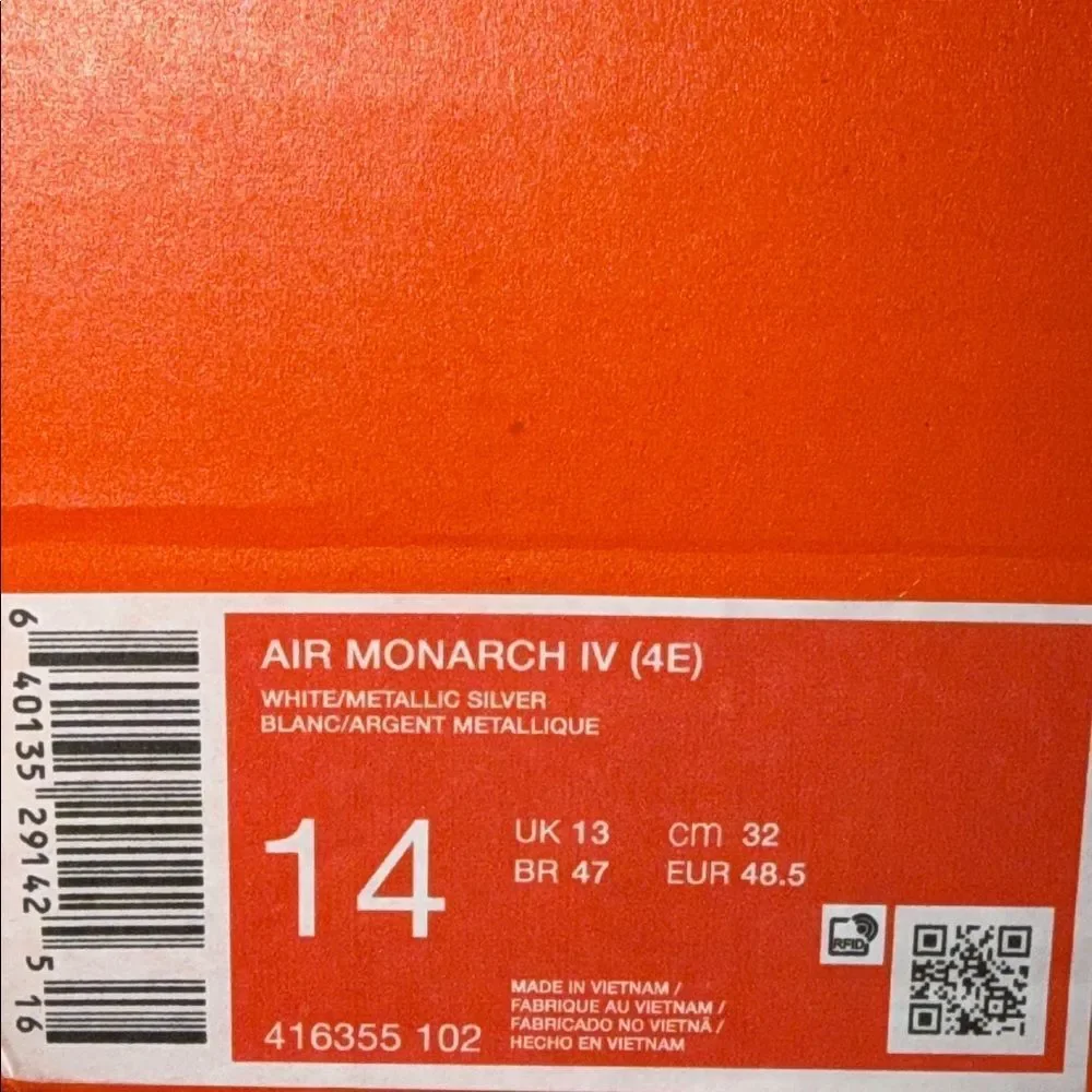 Nike Air Monarch IV White Metallic Silver 416355-102 Men’s Size 14 (4E)